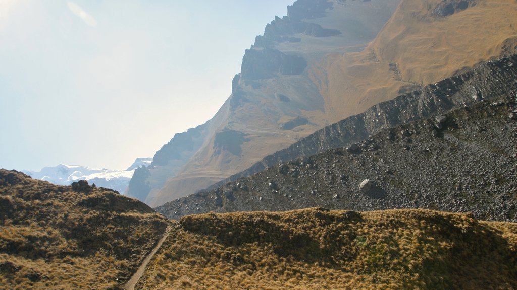 Peruvian Highlands which includes tranquil scenes