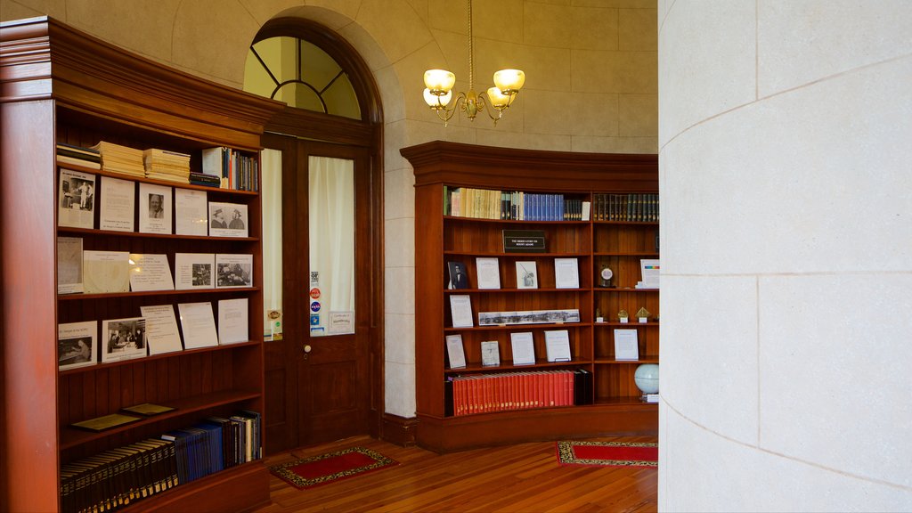 Cincinnati Observatory Center featuring interior views