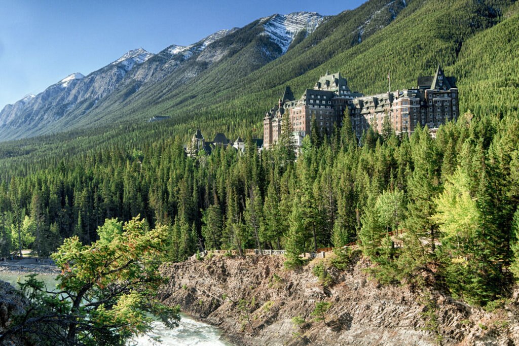 Fairmont-Banff-Springs.jpg?1579085710