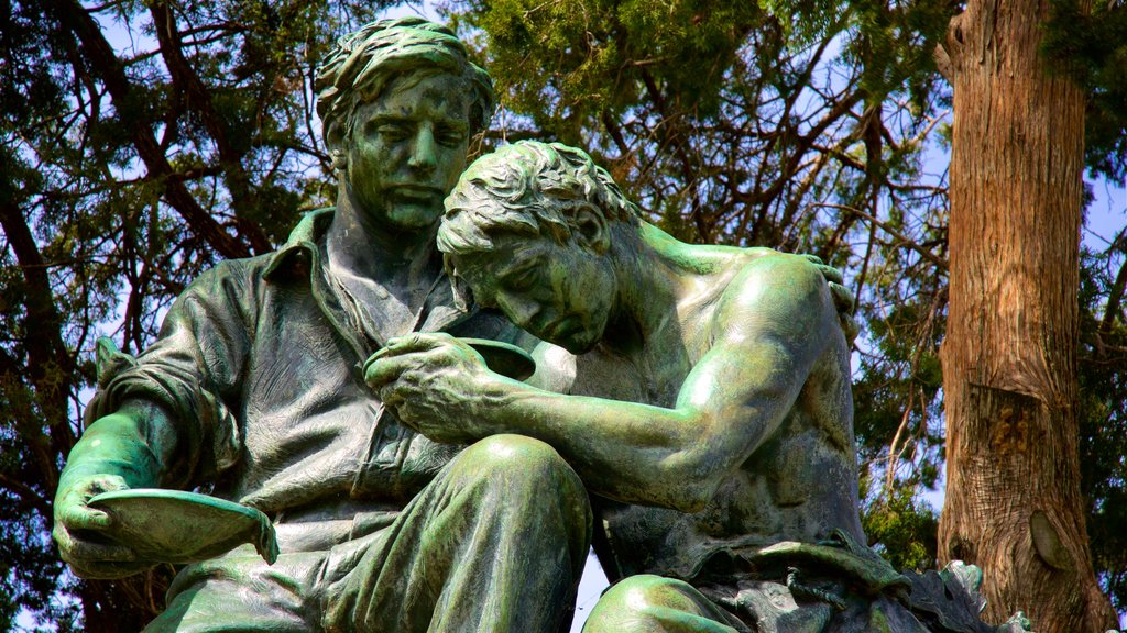 Swope Park showing a garden and a statue or sculpture