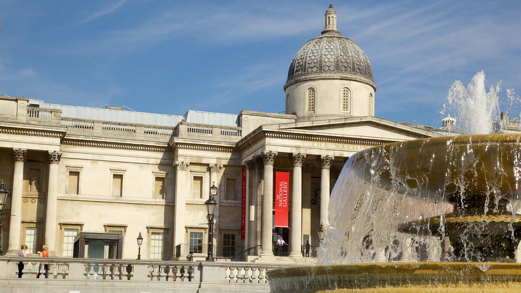 Trafalgar Square which includes a city, a monument and a square or plaza