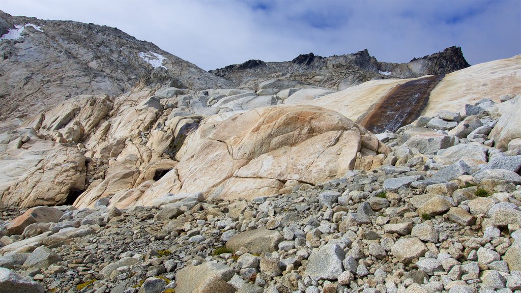 Okanogan-Wenatchee National Forest ซึ่งรวมถึง ทิวทัศน์ที่เงียบสงบ