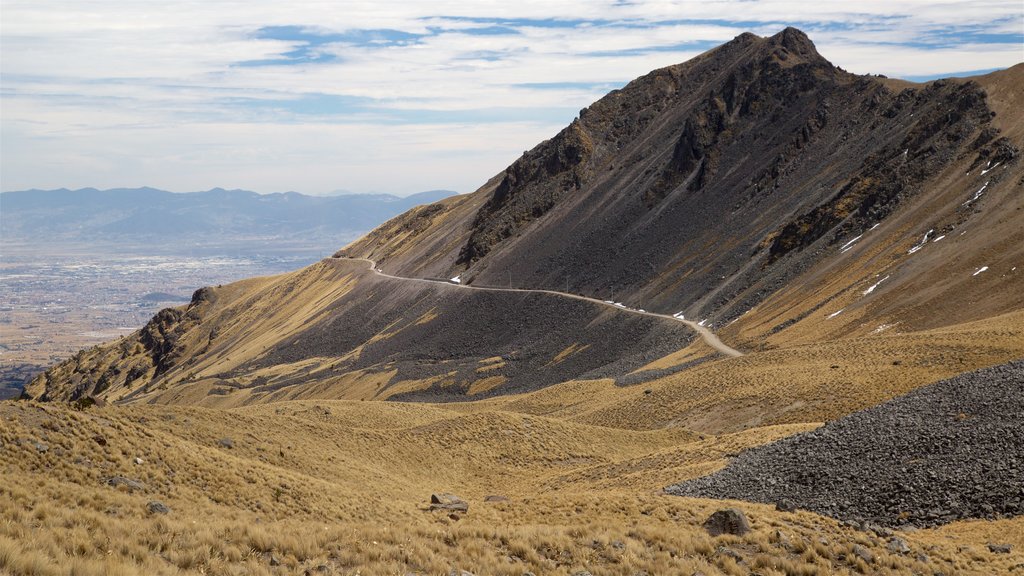 Toluca montrant scènes tranquilles et panoramas