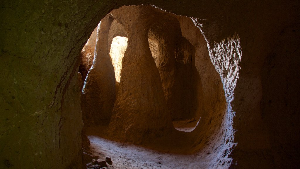 Huichapan showing caves