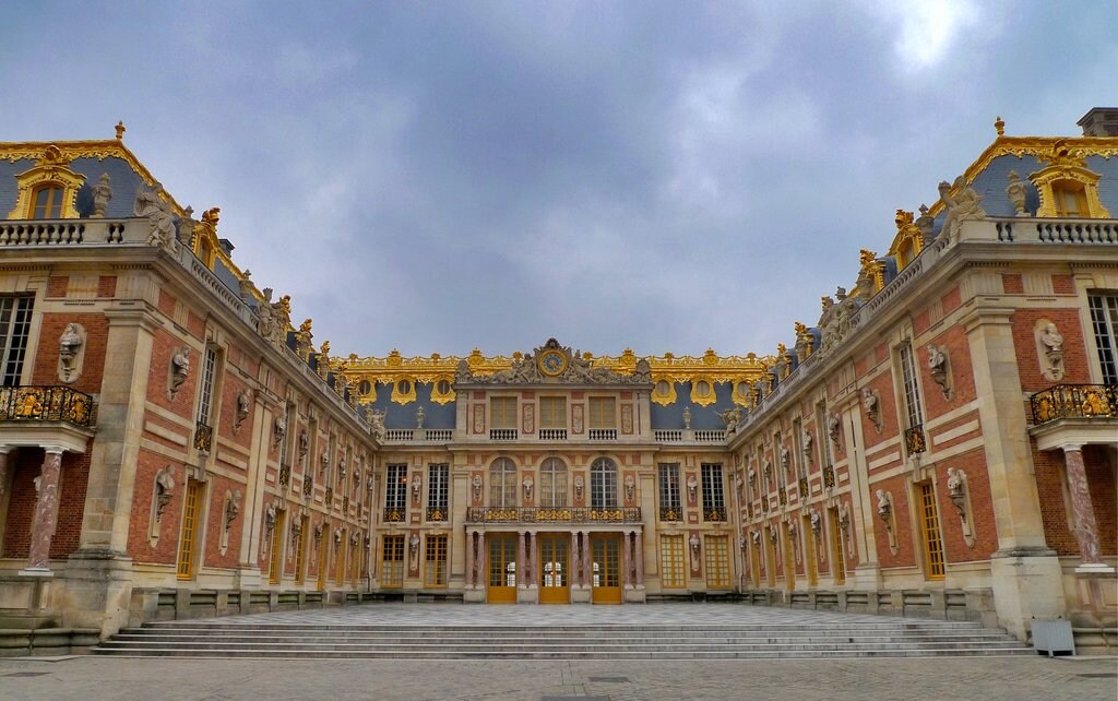 versailles-318459.jpg?1587376380