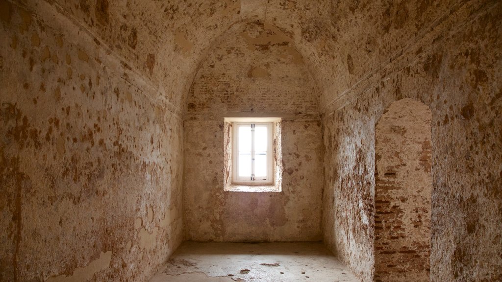 Moorish Castle showing interior views and heritage architecture