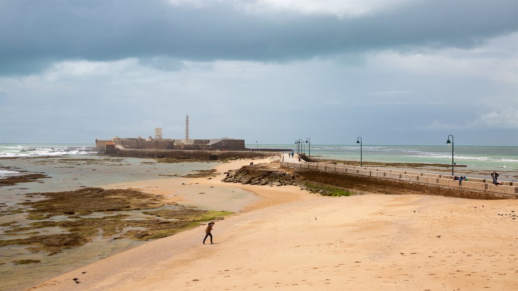 Fortress of San Sebastian showing a beach