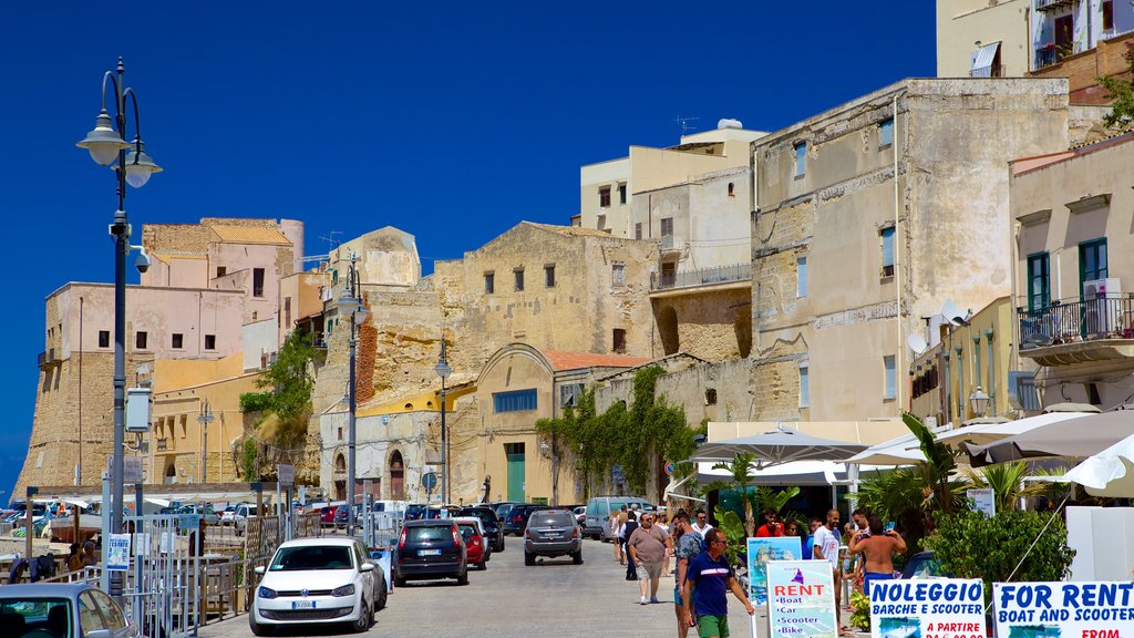 Castellammare del Golfo which includes heritage elements, a coastal town and street scenes