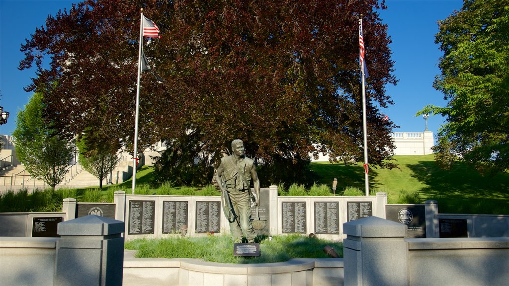 Utah State Capitol showing a statue or sculpture and a park