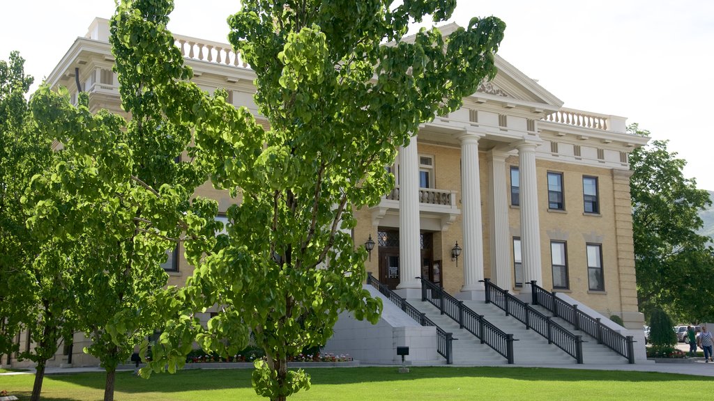 Brigham City featuring heritage architecture