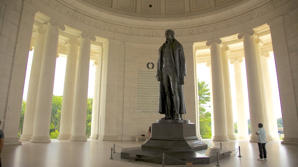 Jefferson Memorial showing a statue or sculpture, interior views and a memorial