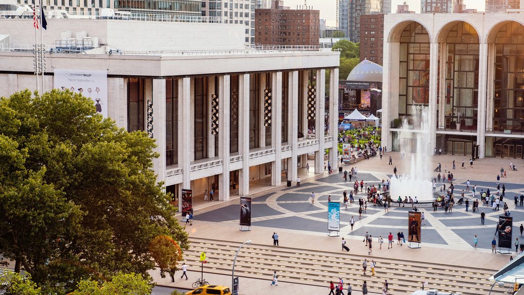 Lincoln Center for the Performing Arts which includes a square or plaza and a fountain