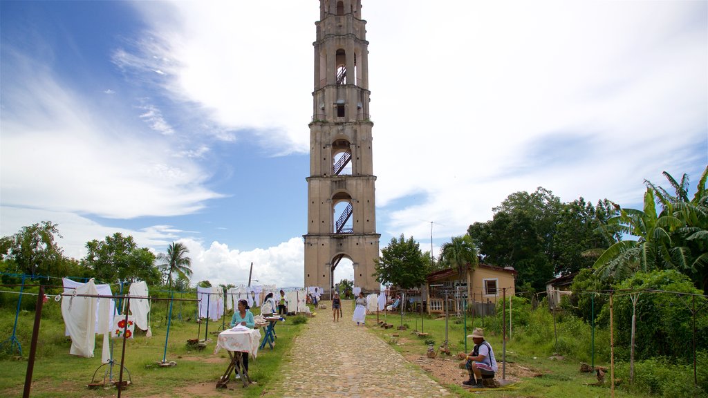 Manaca Iznaga which includes heritage architecture and a small town or village