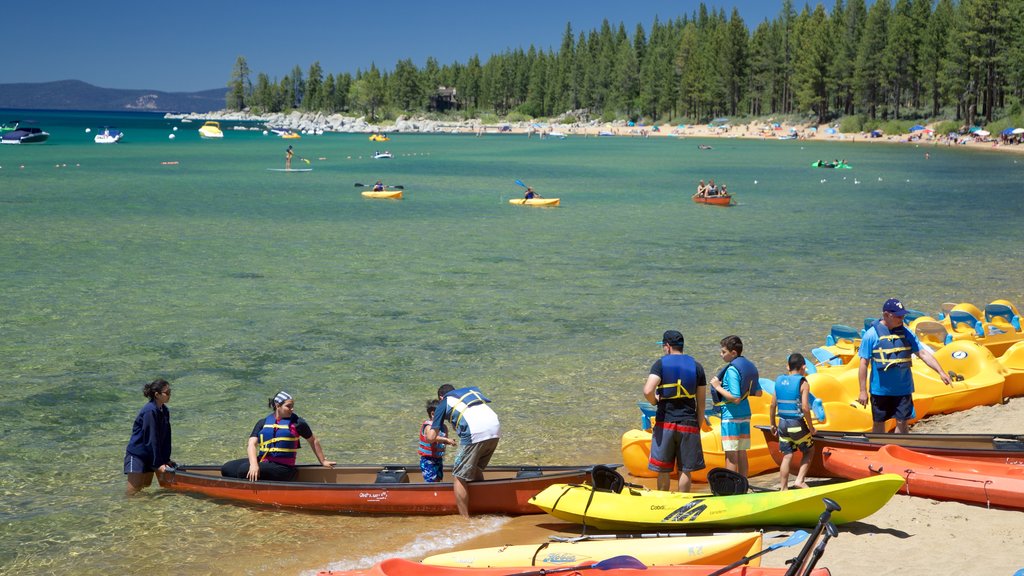 Zephyr Cove que incluye una bahía o un puerto, piragüismo y vistas de una costa