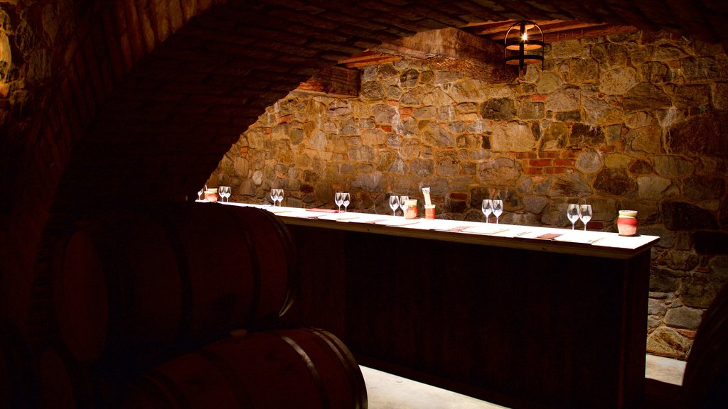 Castello di Amorosa showing interior views and a bar