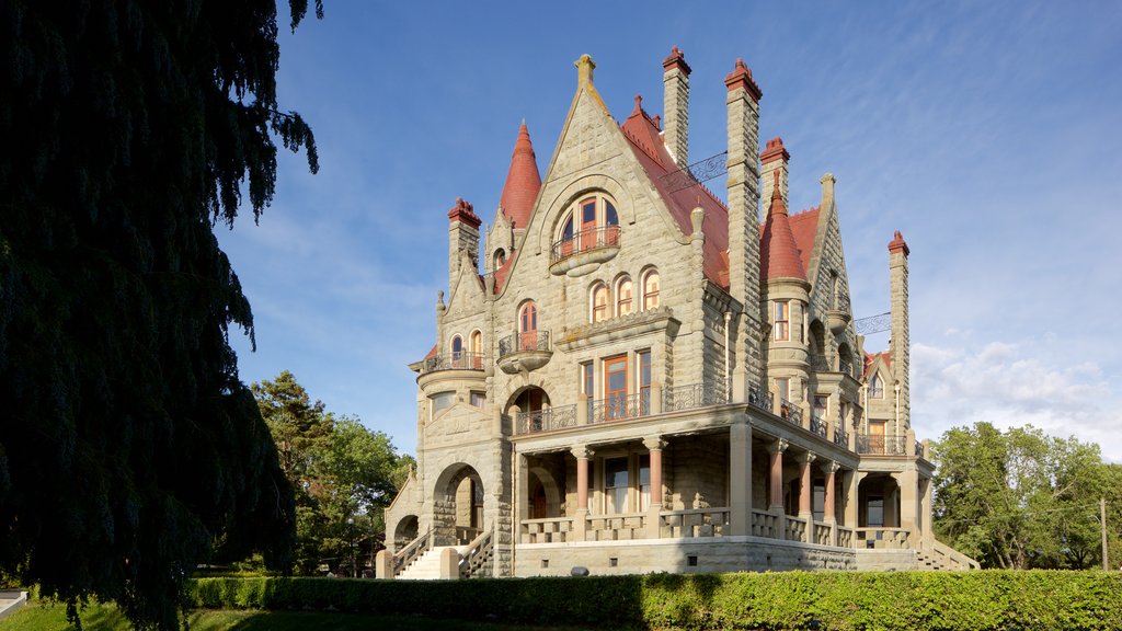 Craigdarroch Castle which includes heritage architecture