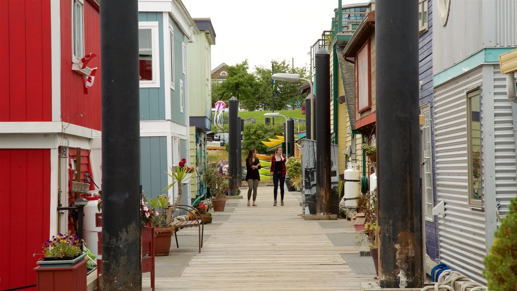 Fisherman\'s Wharf Park as well as an individual female