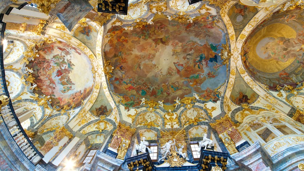 Würzburger Residenz mostrando vistas internas, elementos de patrimônio e arte