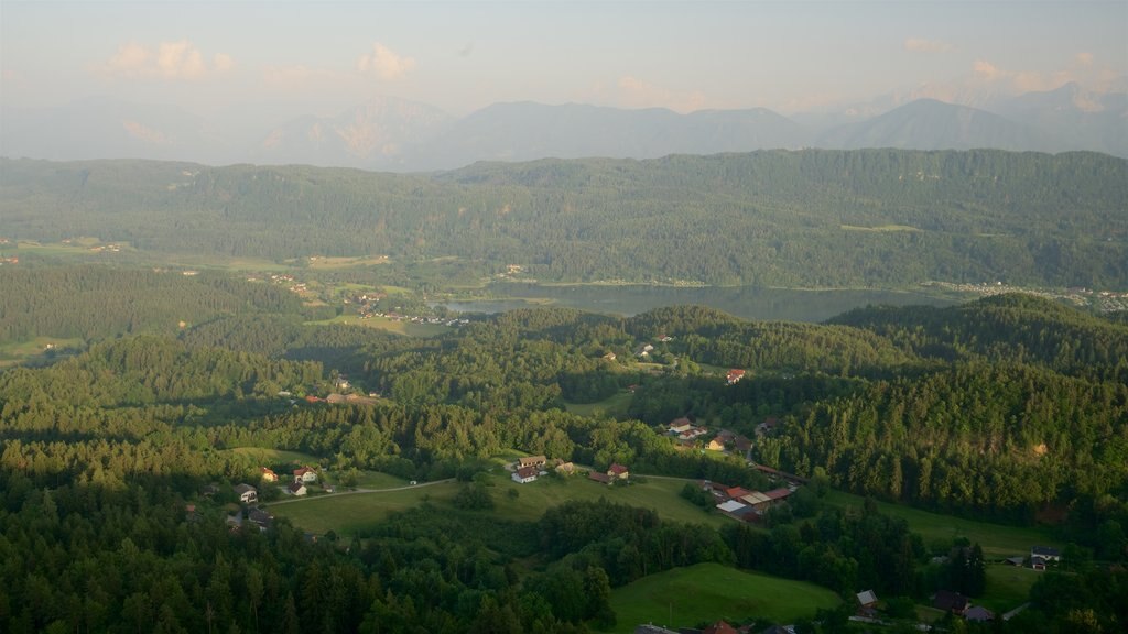 Keutschach am See que incluye vistas de paisajes, una puesta de sol y escenas tranquilas