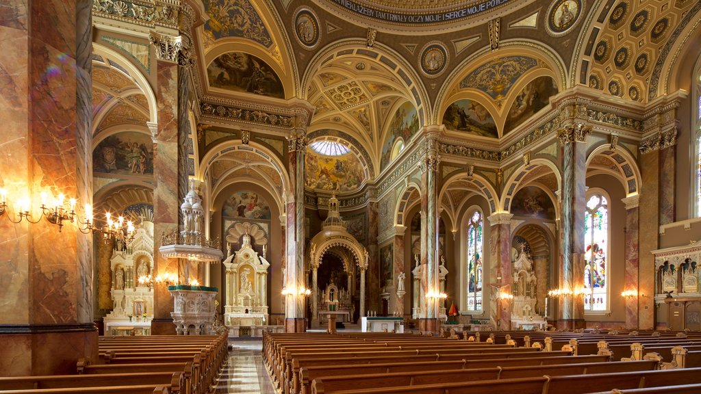 Basilica of Saint Josaphat som viser religiøse elementer, kulturarvsgenstande og interiør