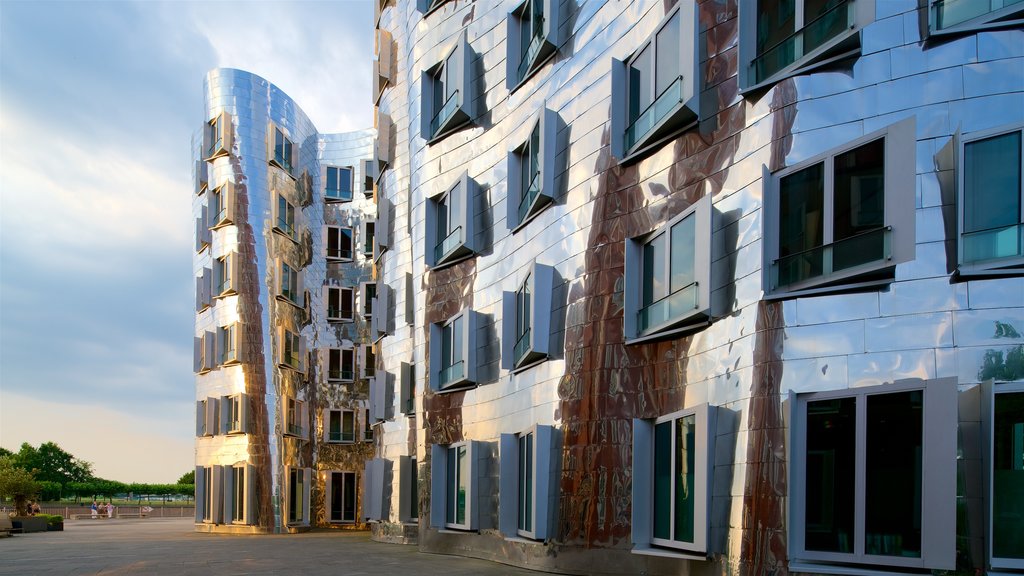 Edifici di Gehry