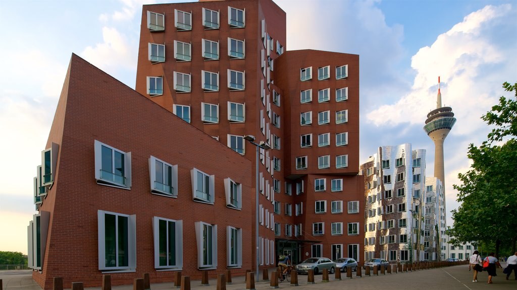 Gehry-Bauten