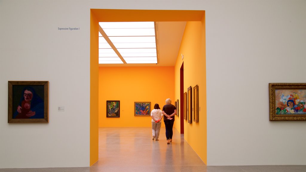 Sprengel-Museum toont kunst en interieur en ook een stel