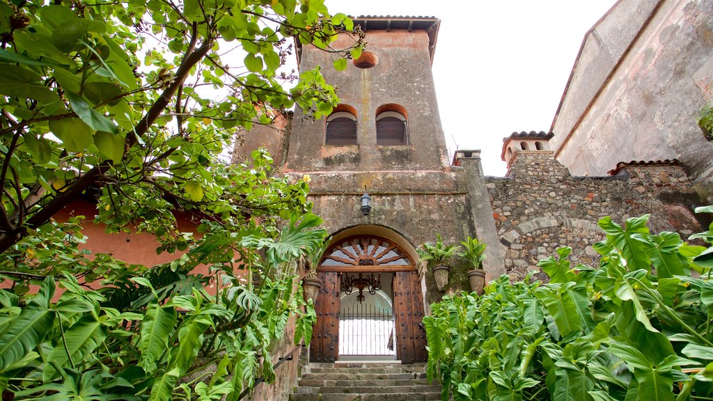 Museo de Robert Brady que incluye elementos del patrimonio