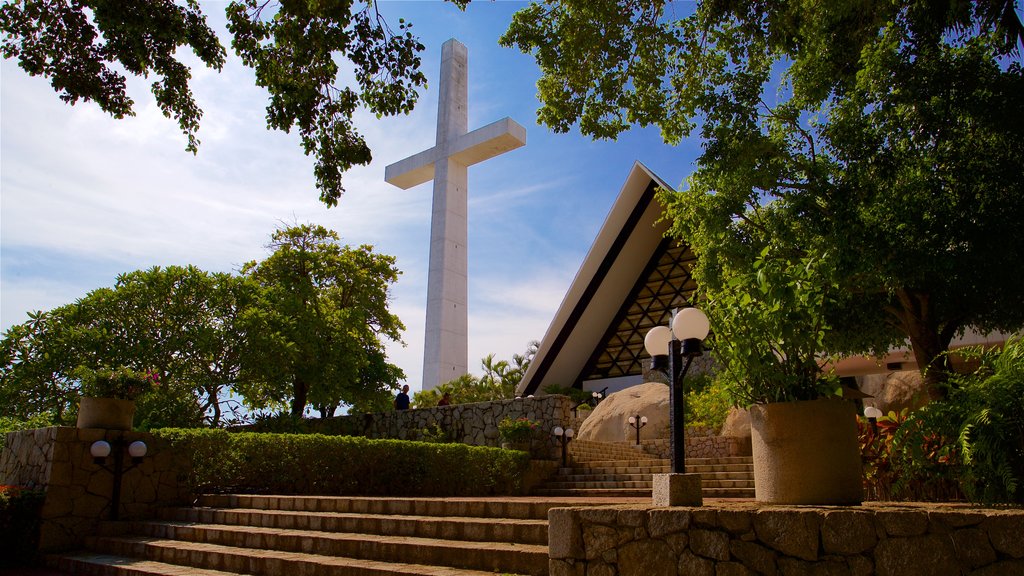 Capilla de la Paz mettant en vedette éléments religieux