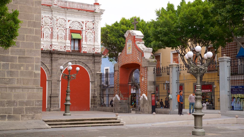 Église Santo Domingo