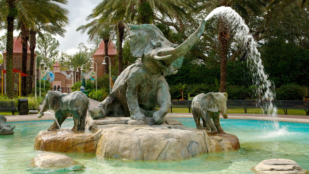 Audubon Zoo showing a fountain and zoo animals