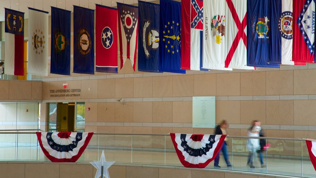 National Constitution Center mostrando vistas internas