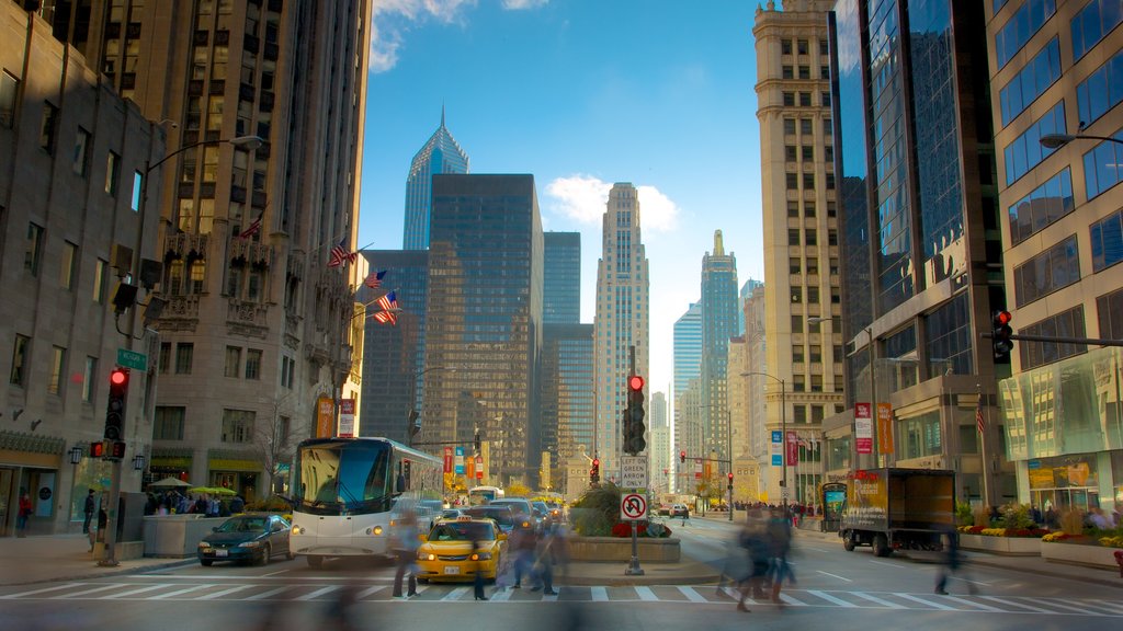 Chicago que incluye un rascacielos, una ciudad y escenas cotidianas