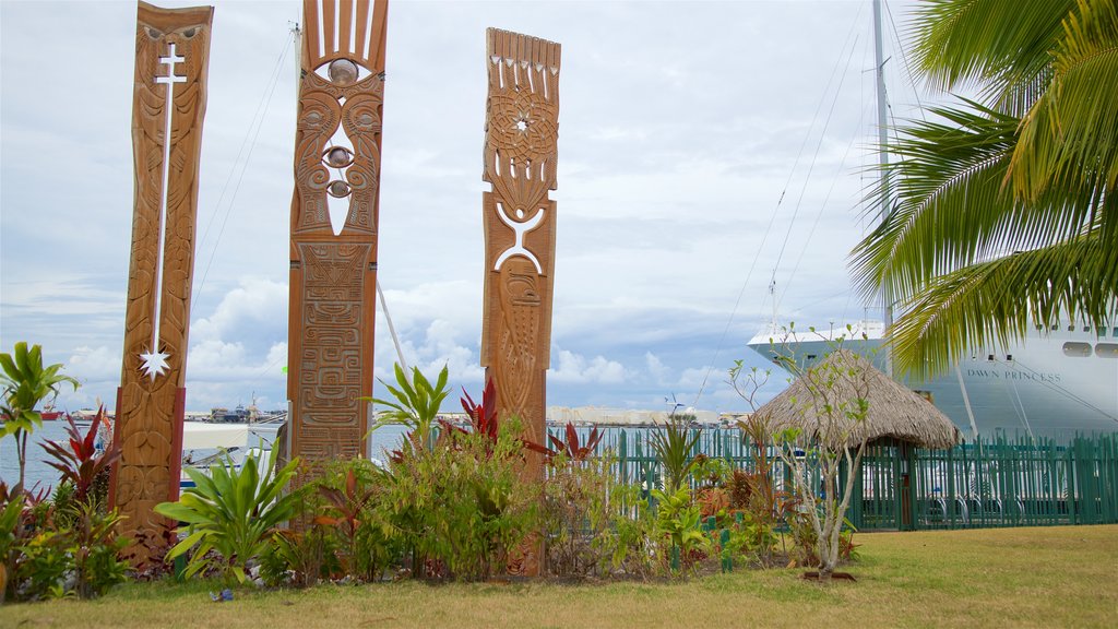 Place Jacques Chirac featuring indigenous culture and a garden