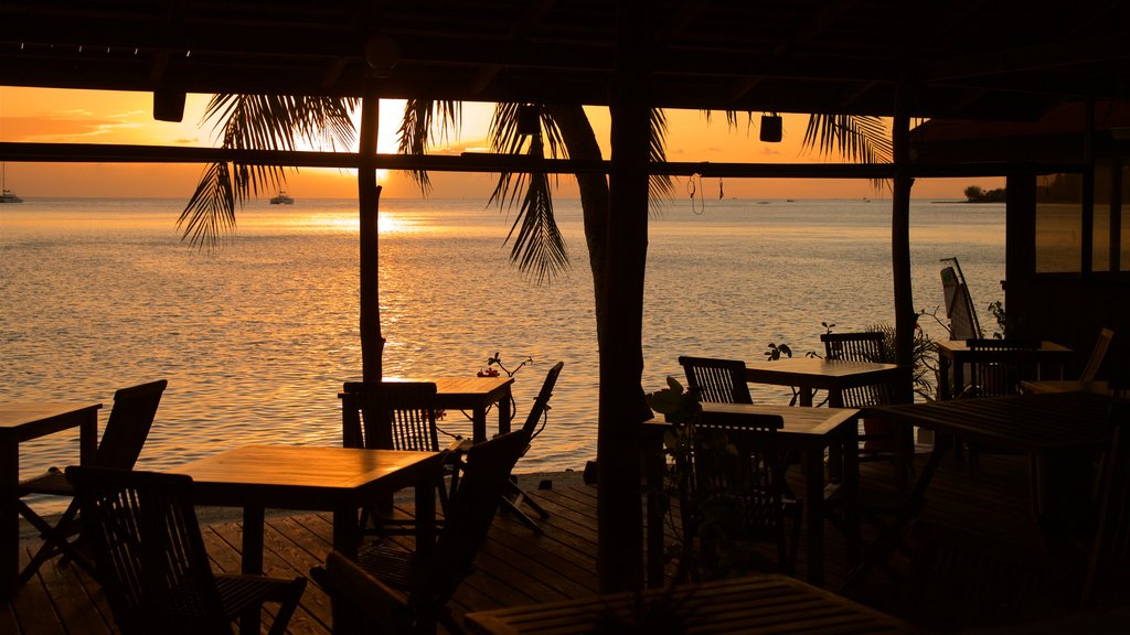 Matira Beach showing interior views, general coastal views and a sunset