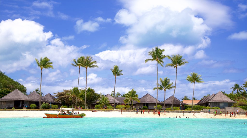 Matira Beach showing tropical scenes, a beach and general coastal views