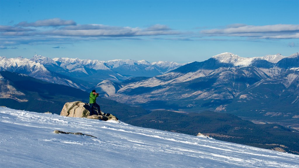 Jasper Tramway which includes snow, tranquil scenes and landscape views