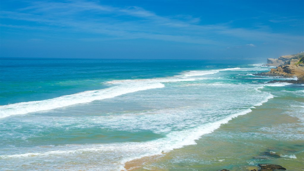 Praia das Maçãs caracterizando ondas e paisagens litorâneas