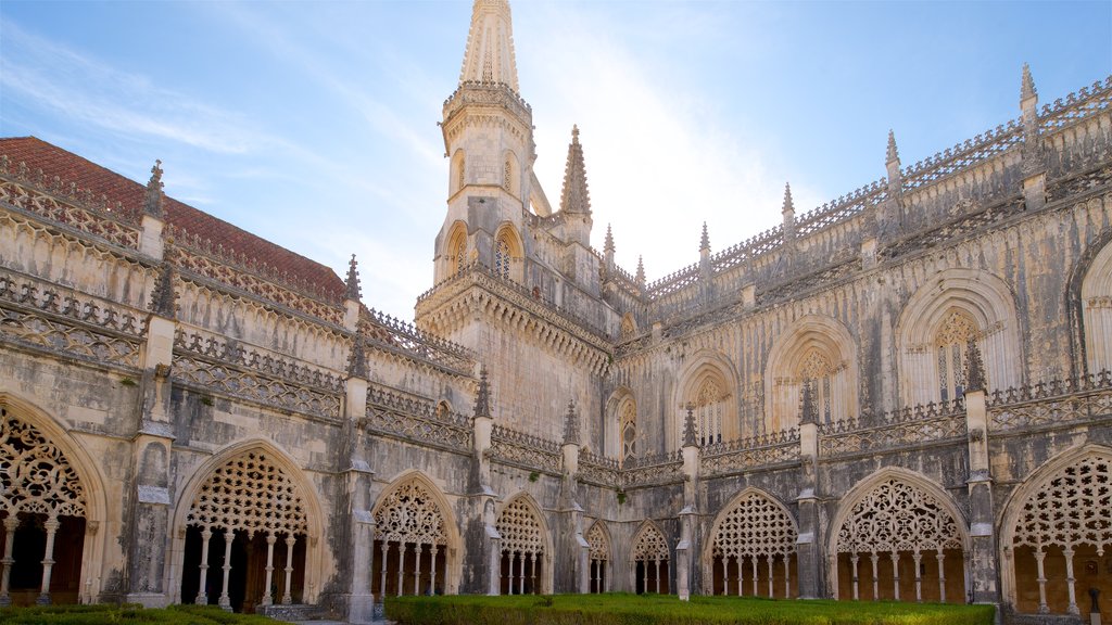 Batalha Monastery showing heritage architecture