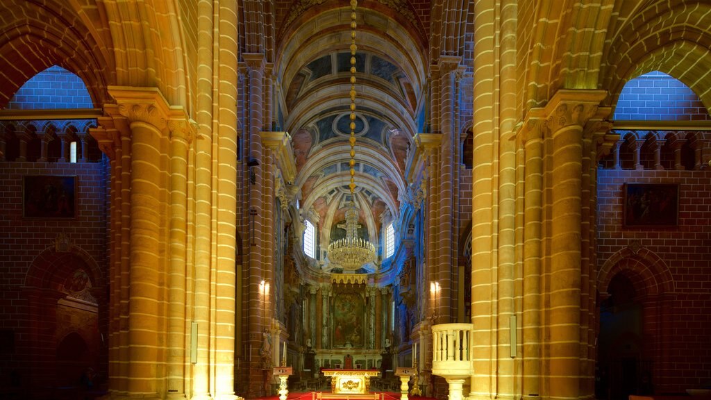 Evora Cathedral showing heritage elements, interior views and a church or cathedral