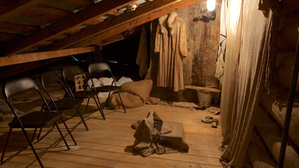 Holocaust Museum inclusief interieur