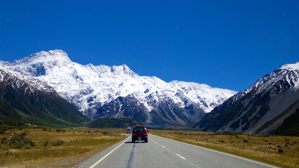 Parc national de Mount Cook qui includes paysages paisibles, montagnes et neige