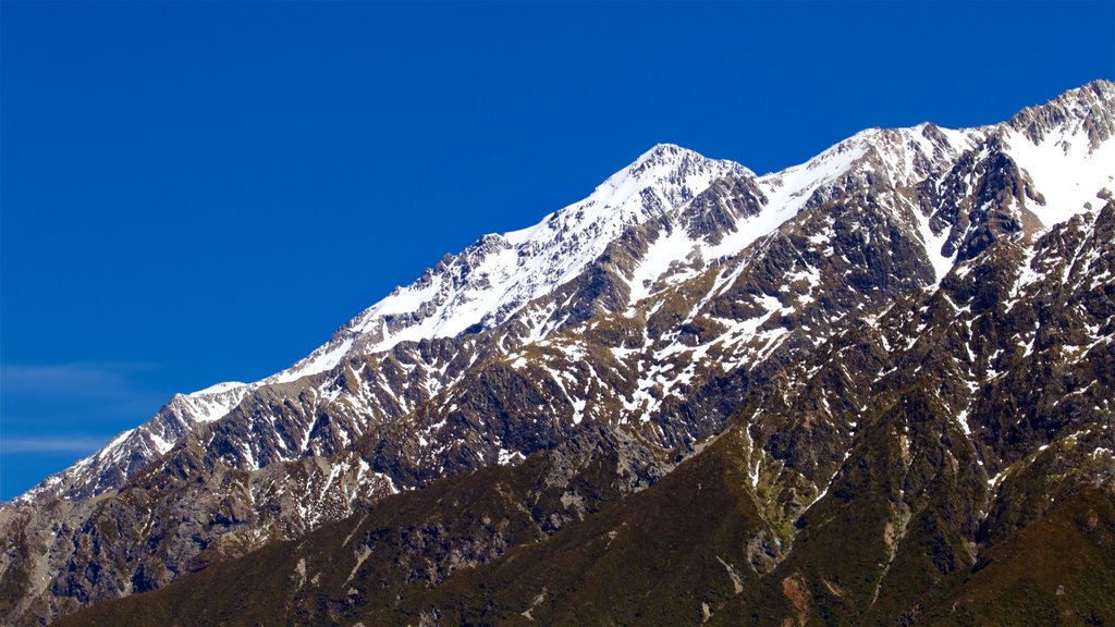 Mount Cook National Park featuring mountains and snow