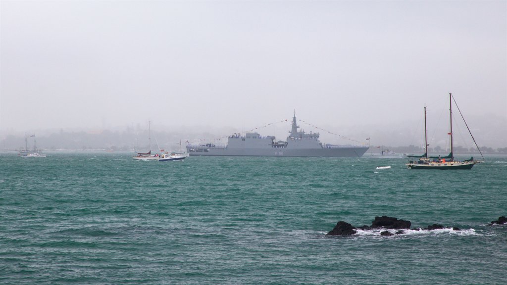 Devonport showing mist or fog and a bay or harbor