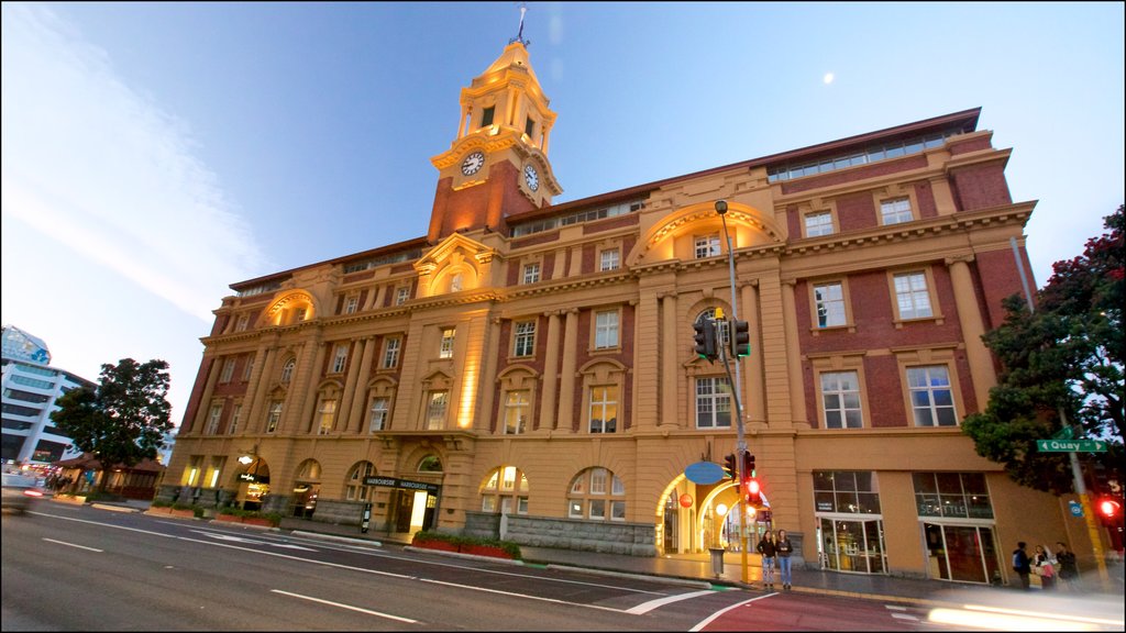 Auckland Ferry Terminal bevat historische architectuur