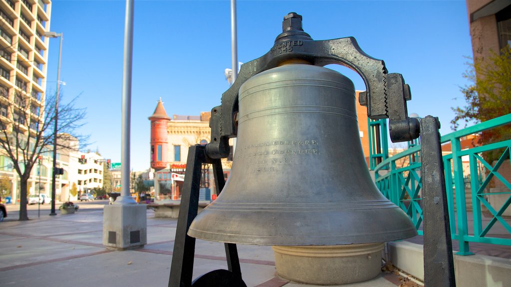 Boise qui includes éléments du patrimoine