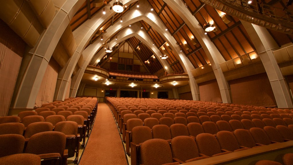 Sunset Center ofreciendo vistas de interior y escenas de teatro