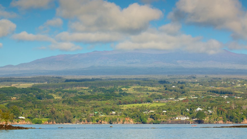 Mauna Kea som omfatter fredfyldte omgivelser, udsigt over landskaber og udsigt over kystområde