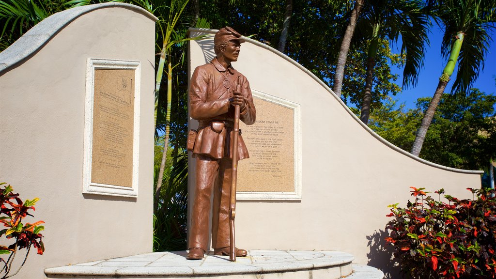 Centennial Park which includes a statue or sculpture