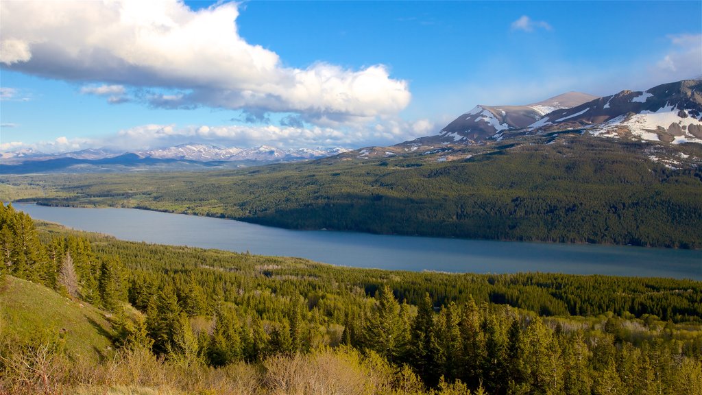 Glacier National Park showing mountains, landscape views and tranquil scenes